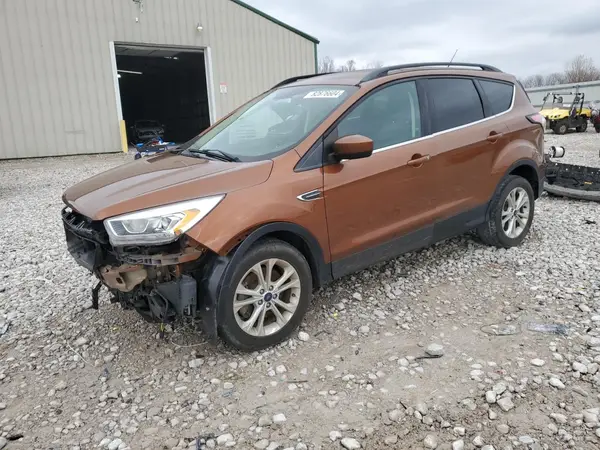 1FMCU9GD8HUB68256 2017 FORD ESCAPE - Image 1