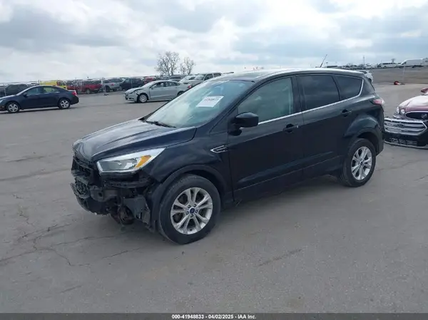 1FMCU9GD8HUB87356 2017 FORD ESCAPE - Image 2