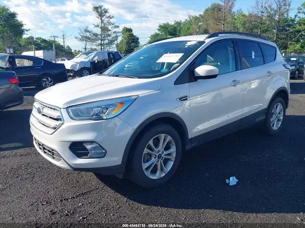 1FMCU9GD8HUB95019 2017 FORD ESCAPE - Image 2