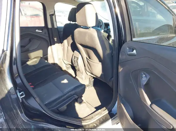 1FMCU9GD8HUC03944 2017 FORD ESCAPE - Image 8