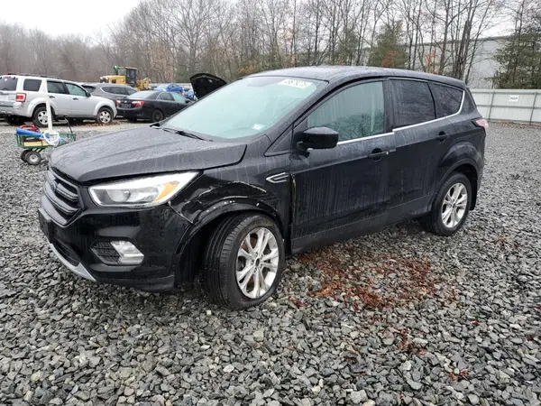 1FMCU9GD8HUC05564 2017 FORD ESCAPE - Image 1