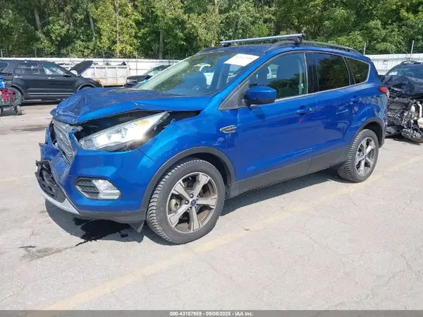 1FMCU9GD8HUC09677 2017 FORD ESCAPE - Image 2