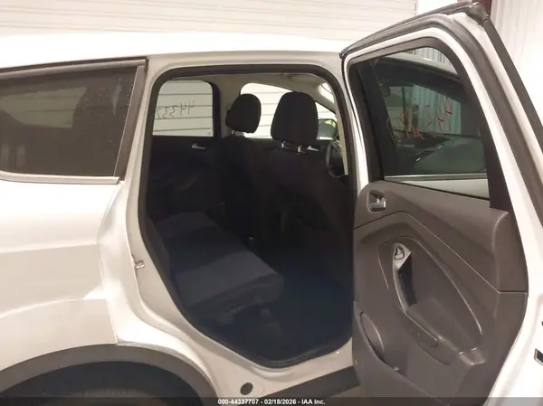 1FMCU9GD8HUC27676 2017 FORD ESCAPE - Image 8