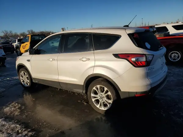 1FMCU9GD8HUC34336 2017 FORD ESCAPE - Image 2