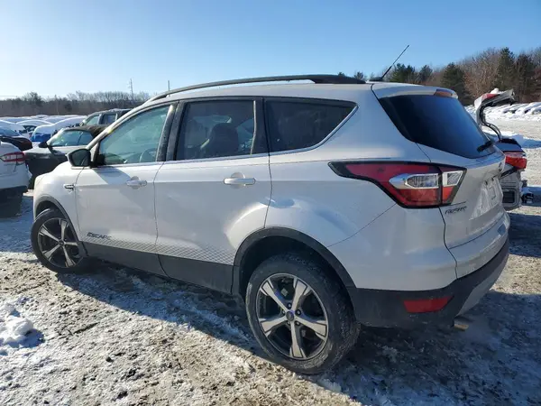 1FMCU9GD8HUC40637 2017 FORD ESCAPE - Image 2