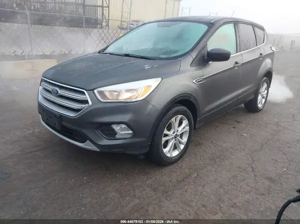 1FMCU9GD8HUC45000 2017 FORD ESCAPE - Image 2