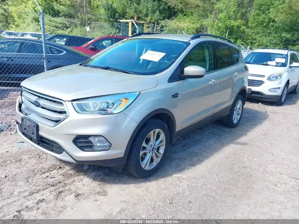 1FMCU9GD8HUC55087 2017 FORD ESCAPE - Image 2