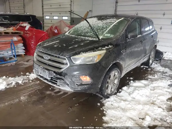 1FMCU9GD8HUC58538 2017 FORD ESCAPE - Image 2
