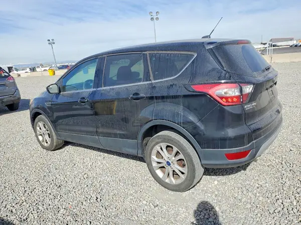 1FMCU9GD8HUC58622 2017 FORD ESCAPE - Image 2