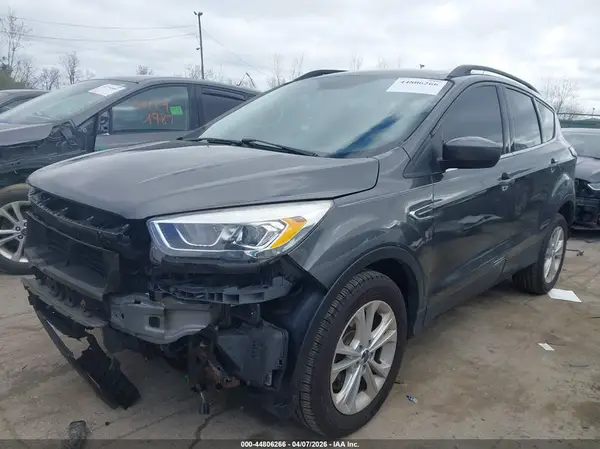 1FMCU9GD8HUC74822 2017 FORD ESCAPE - Image 2