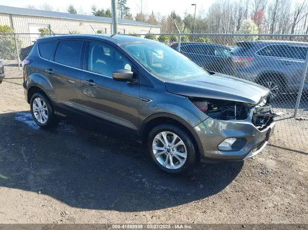 1FMCU9GD8HUC75467 2017 FORD ESCAPE - Image 1