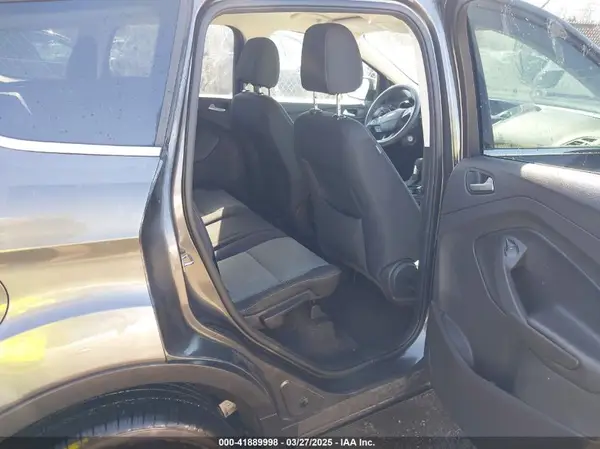 1FMCU9GD8HUC75467 2017 FORD ESCAPE - Image 8