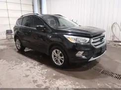 1FMCU9GD8HUC77221 2017 FORD ESCAPE
