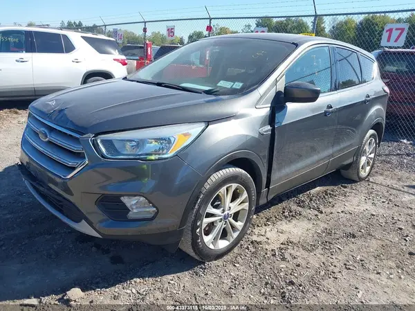 1FMCU9GD8HUC83584 2017 FORD ESCAPE - Image 2
