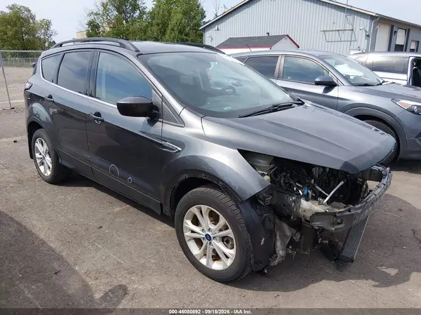 1FMCU9GD8HUD06586 2017 FORD ESCAPE - Image 1