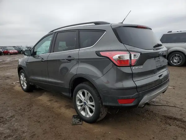 1FMCU9GD8HUD09780 2017 FORD ESCAPE - Image 2