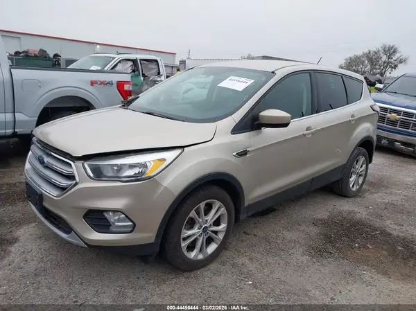 1FMCU9GD8HUD25896 2017 FORD ESCAPE - Image 2