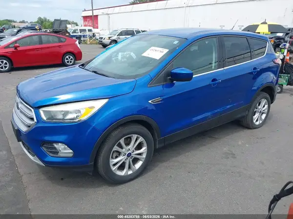 1FMCU9GD8HUD29558 2017 FORD ESCAPE - Image 2