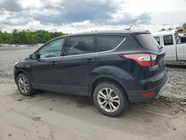 1FMCU9GD8HUD32668 2017 FORD ESCAPE - Image 2