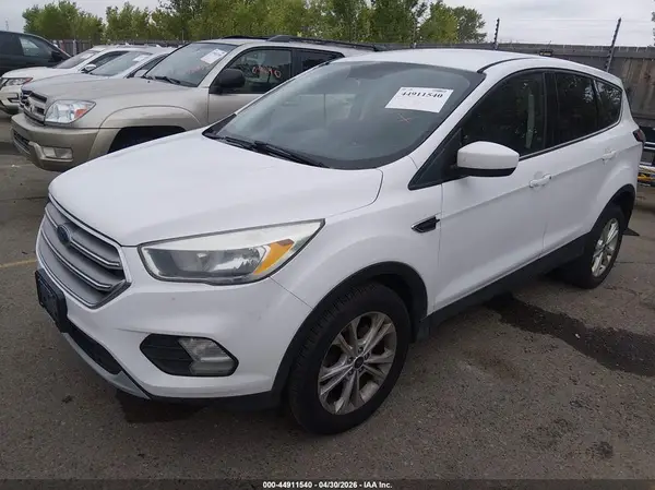 1FMCU9GD8HUD53536 2017 FORD ESCAPE - Image 2