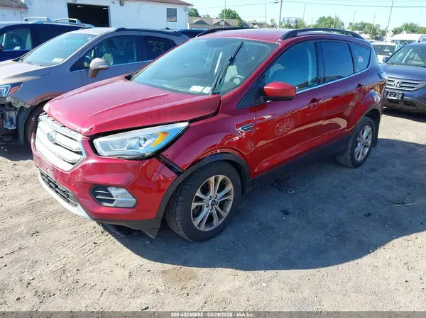 1FMCU9GD8HUD71020 2017 FORD ESCAPE - Image 2