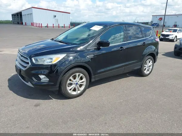 1FMCU9GD8HUD85094 2017 FORD ESCAPE - Image 2