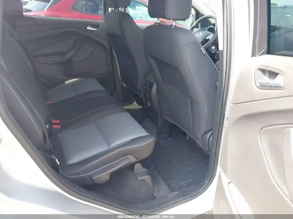 1FMCU9GD8HUE02637 2017 FORD ESCAPE - Image 8