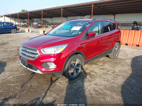 1FMCU9GD8HUE04615 2017 FORD ESCAPE - Image 2