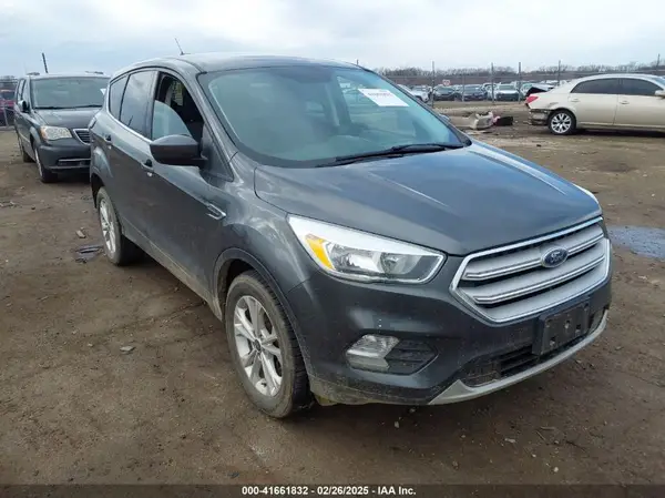 1FMCU9GD8HUE48873 2017 FORD ESCAPE - Image 1