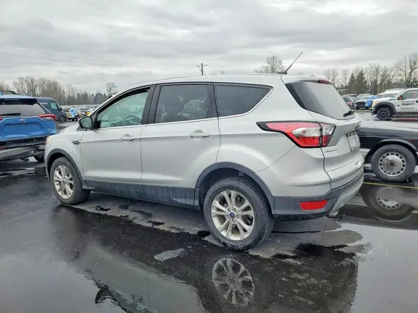 1FMCU9GD8HUE49859 2017 FORD ESCAPE - Image 2