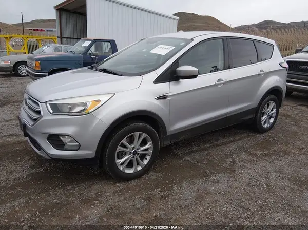 1FMCU9GD8HUE49943 2017 FORD ESCAPE - Image 2