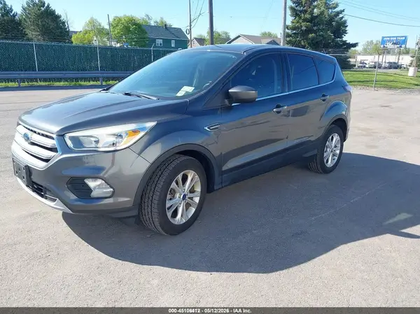1FMCU9GD8HUE50297 2017 FORD ESCAPE - Image 2