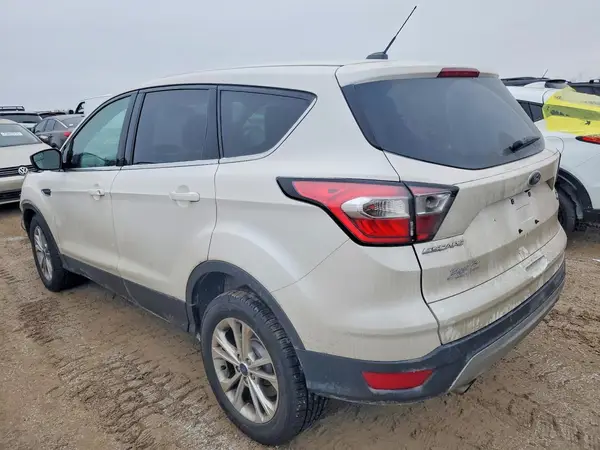 1FMCU9GD8HUE58870 2017 FORD ESCAPE - Image 2