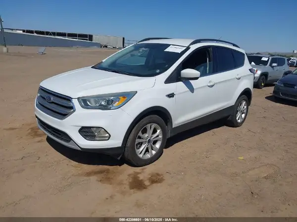 1FMCU9GD8HUE69593 2017 FORD ESCAPE - Image 2