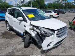 1FMCU9GD8HUE75362 2017 FORD ESCAPE