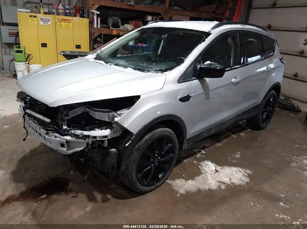 1FMCU9GD8HUE82831 2017 FORD ESCAPE - Image 2