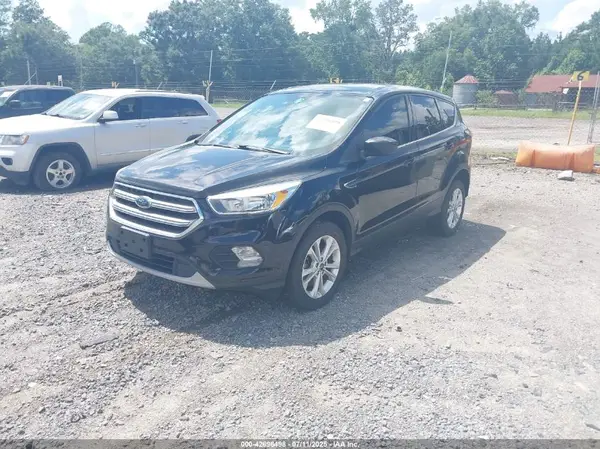 1FMCU9GD8HUE90122 2017 FORD ESCAPE - Image 2