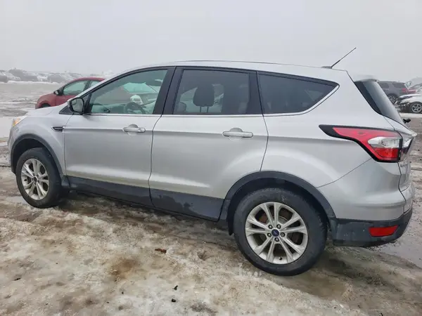 1FMCU9GD8HUF00020 2017 FORD ESCAPE - Image 2