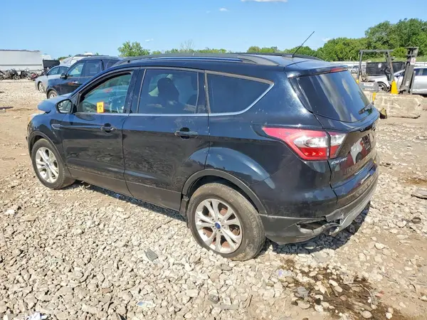 1FMCU9GD8JUA10828 2018 FORD ESCAPE - Image 2