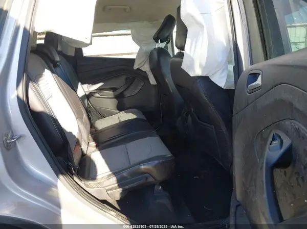 1FMCU9GD8JUA31792 2018 FORD ESCAPE - Image 8