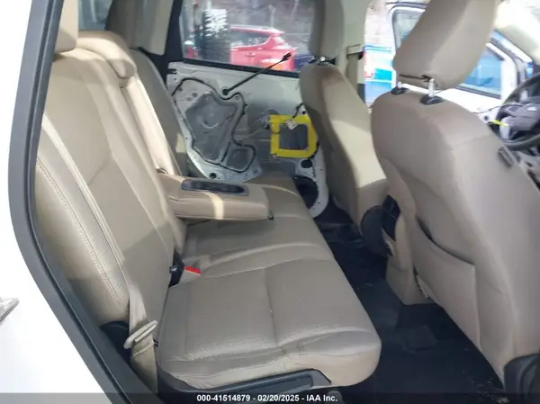 1FMCU9GD8JUA39519 2018 FORD ESCAPE - Image 8