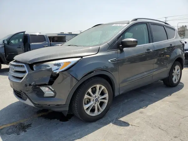 1FMCU9GD8JUA43795 2018 FORD ESCAPE - Image 1