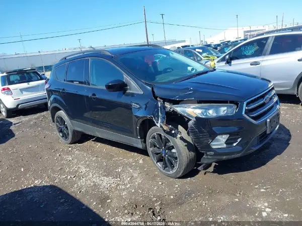 1FMCU9GD8JUA46664 2018 FORD ESCAPE - Image 1