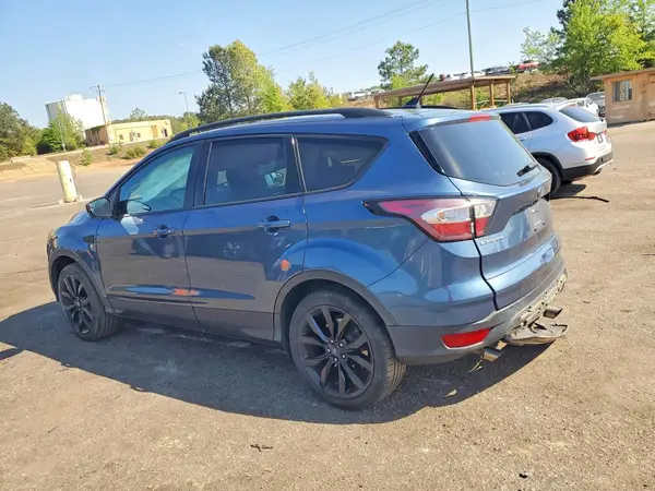 1FMCU9GD8JUA48611 2018 FORD ESCAPE - Image 2