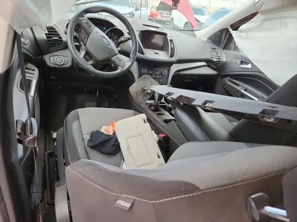 1FMCU9GD8JUA55610 2018 FORD ESCAPE - Image 8