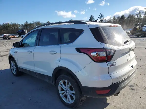 1FMCU9GD8JUA59897 2018 FORD ESCAPE - Image 2