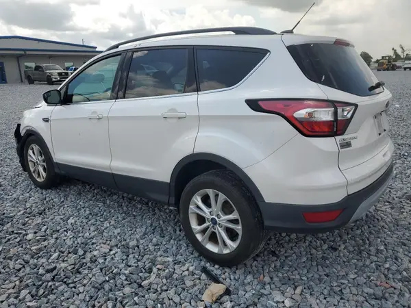 1FMCU9GD8JUA69569 2018 FORD ESCAPE - Image 2