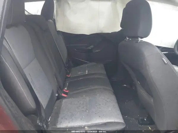 1FMCU9GD8JUA75095 2018 FORD ESCAPE - Image 8
