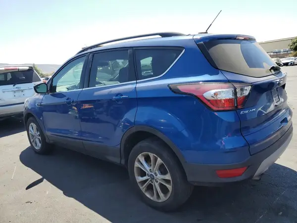 1FMCU9GD8JUA86419 2018 FORD ESCAPE - Image 2