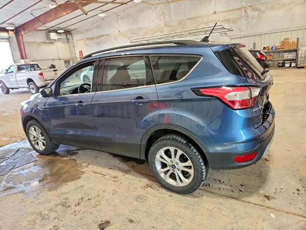 1FMCU9GD8JUA89319 2018 FORD ESCAPE - Image 2